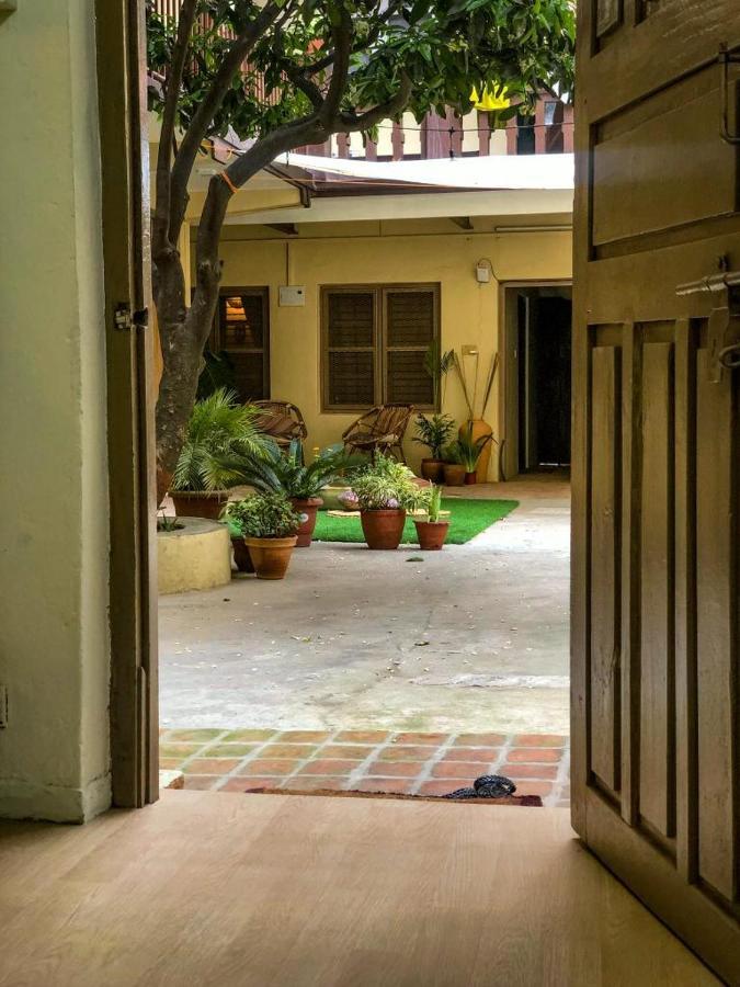 The Melo Pomelo Courtyard. Appartement Kathmandu Buitenkant foto