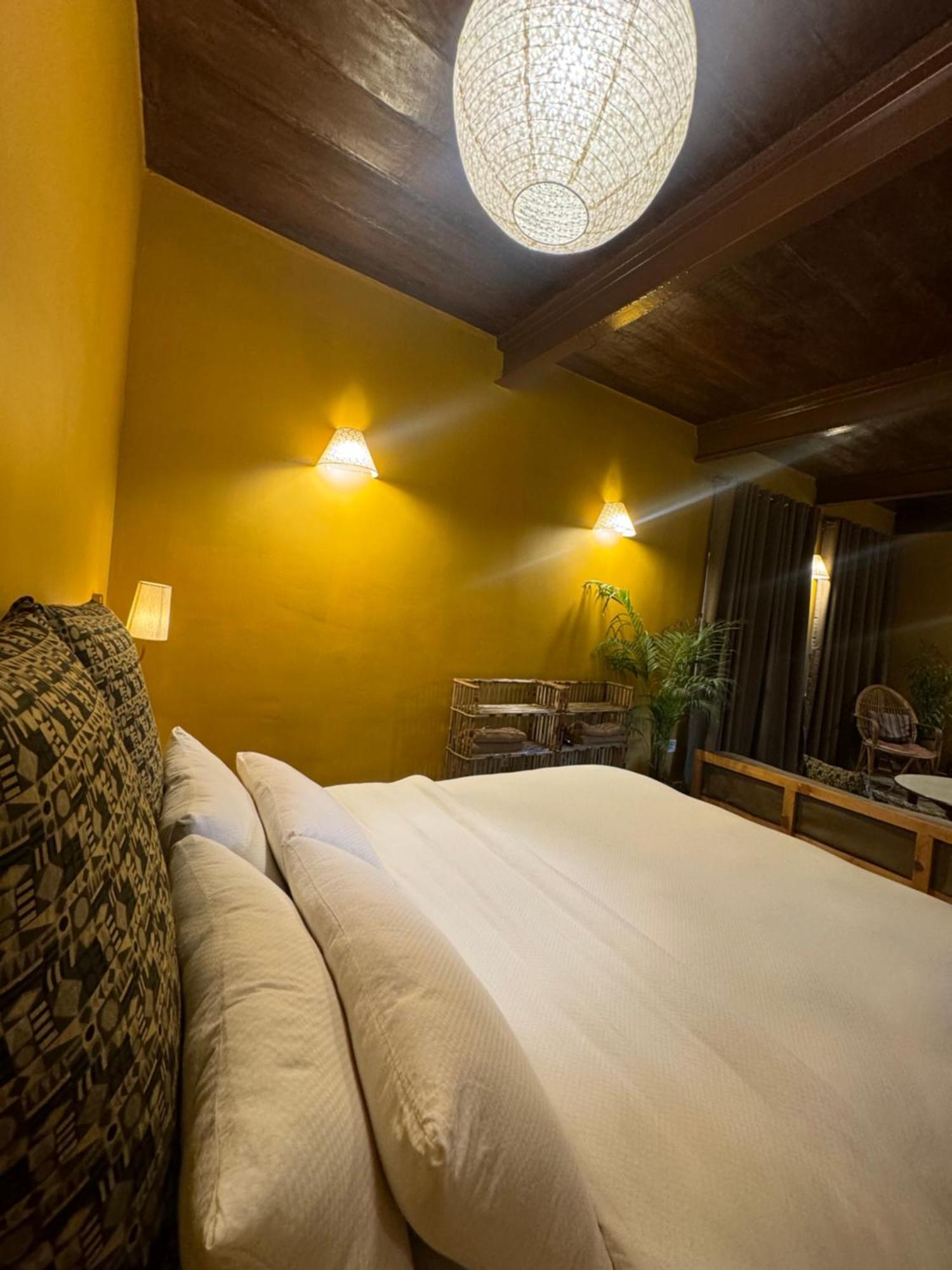 The Melo Pomelo Courtyard. Appartement Kathmandu Buitenkant foto